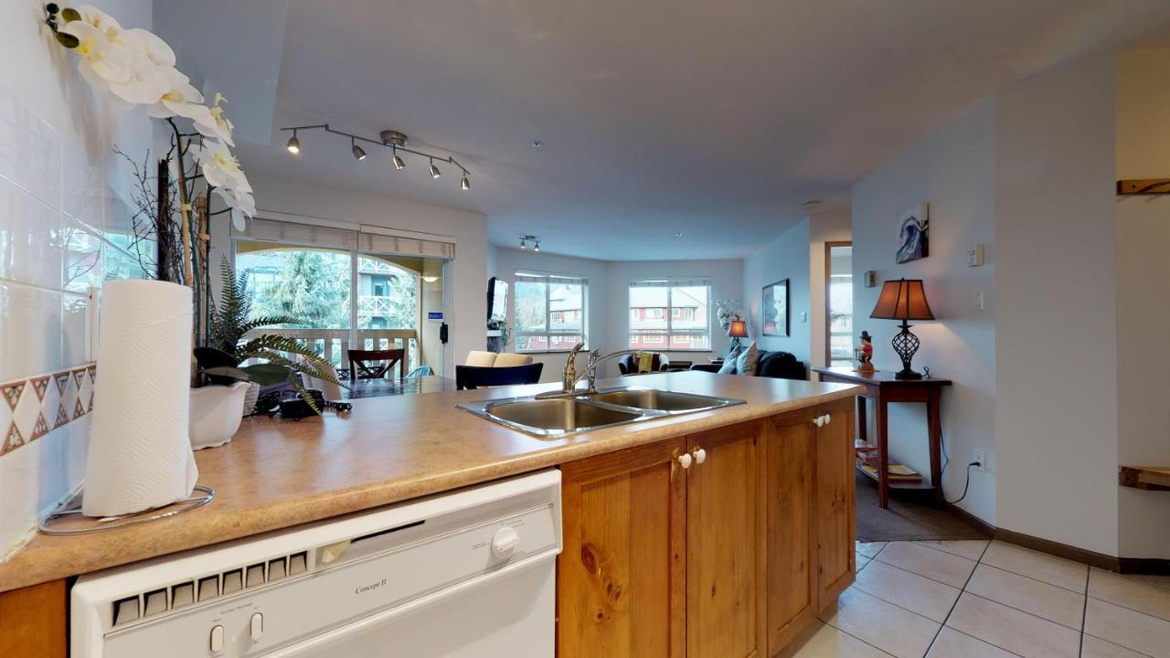 Whistler Blackcomb Vacation Rentals - Village North Esterno foto